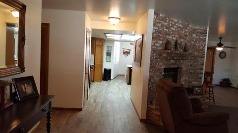 20688 Powhatan Rd, Apple Valley, CA 92308 photo 6