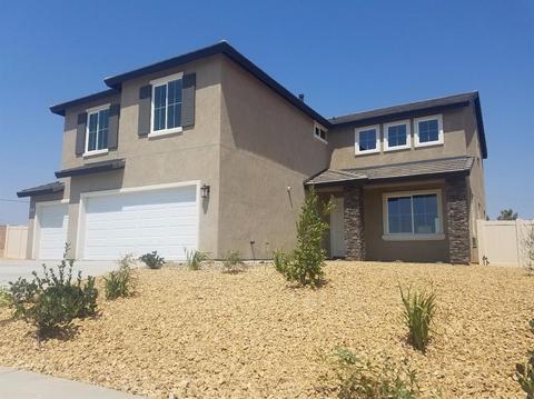 13704 Tyler Ct, Hesperia, CA 92344 photo 1