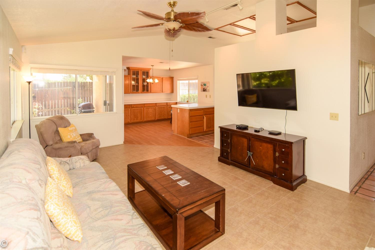 12273 Mockingbird Pl, Apple Valley, CA 92308 photo 13