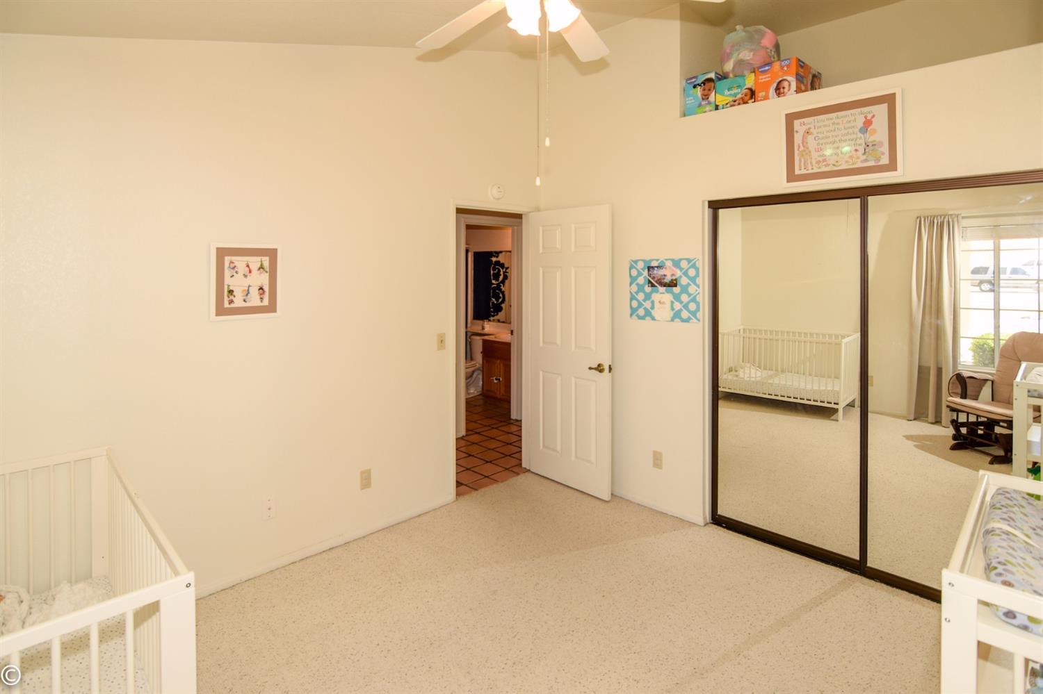 12273 Mockingbird Pl, Apple Valley, CA 92308 photo 28
