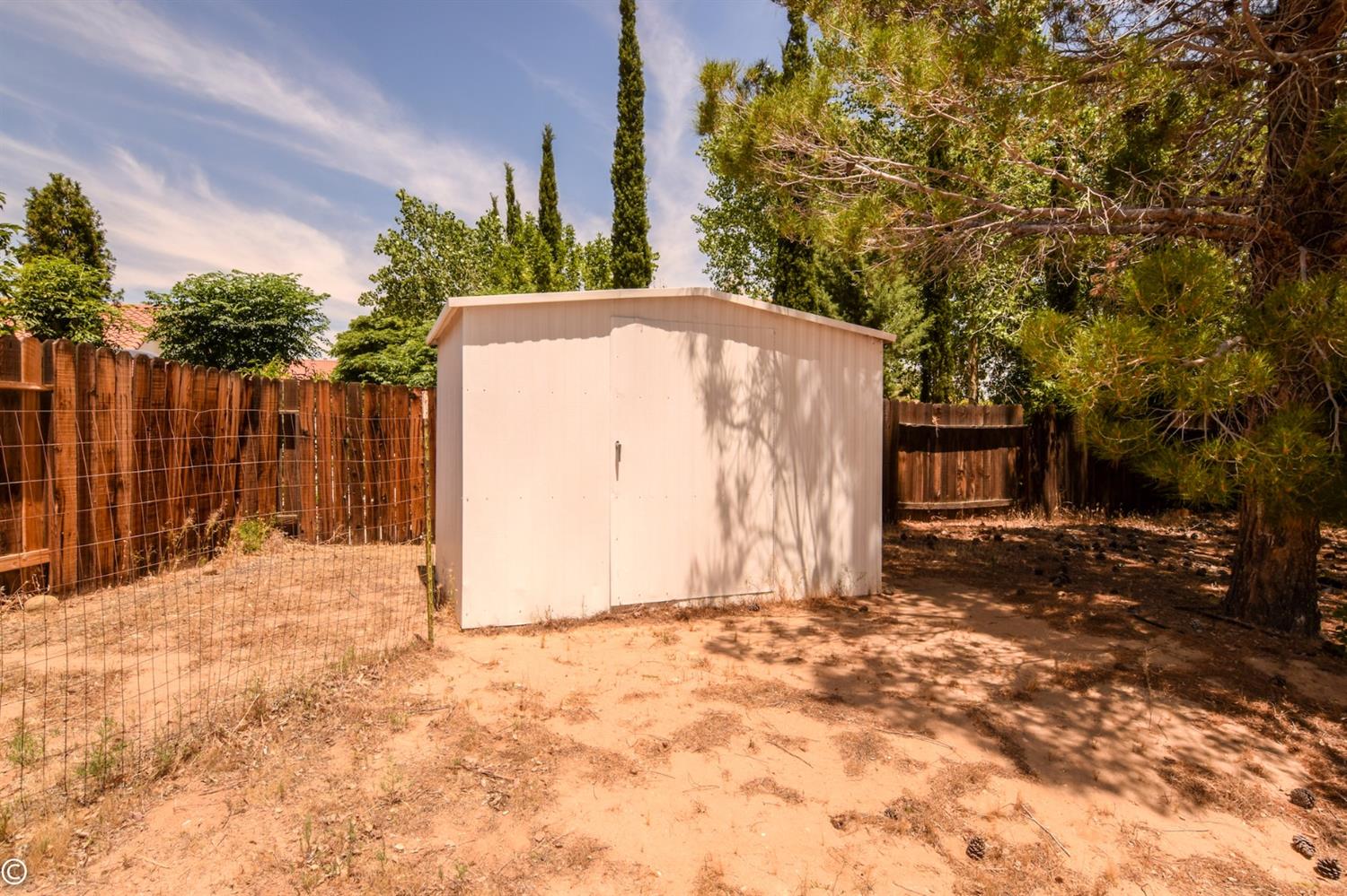 12273 Mockingbird Pl, Apple Valley, CA 92308 photo 45