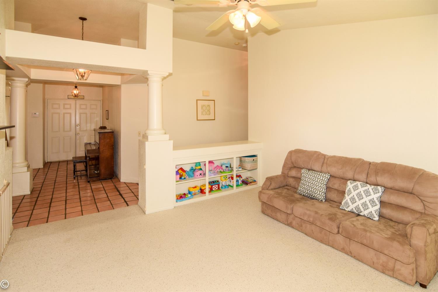 12273 Mockingbird Pl, Apple Valley, CA 92308 photo 11