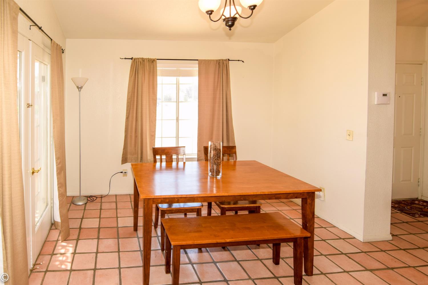 12273 Mockingbird Pl, Apple Valley, CA 92308 photo 8