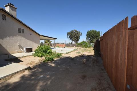 Undisclosed, Hesperia, CA 92345 photo 37