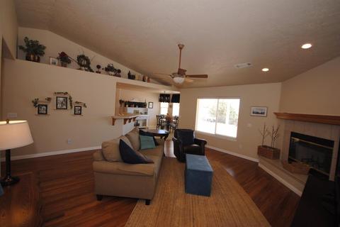 7797 El Cerrito Ave, Hesperia, CA 92345 photo 9