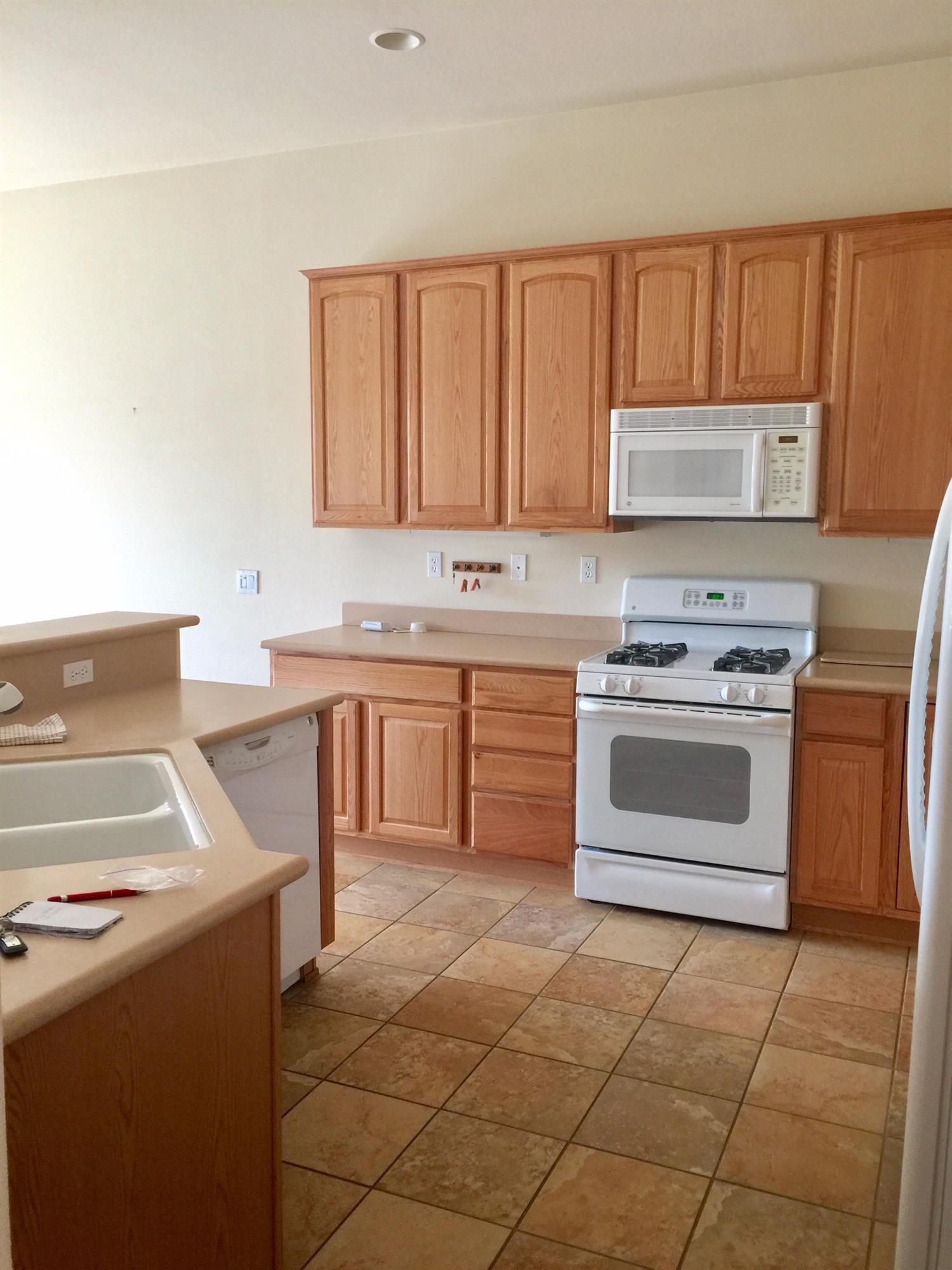 10541 Bridge Haven Rd, Apple Valley, CA 92308 photo 5
