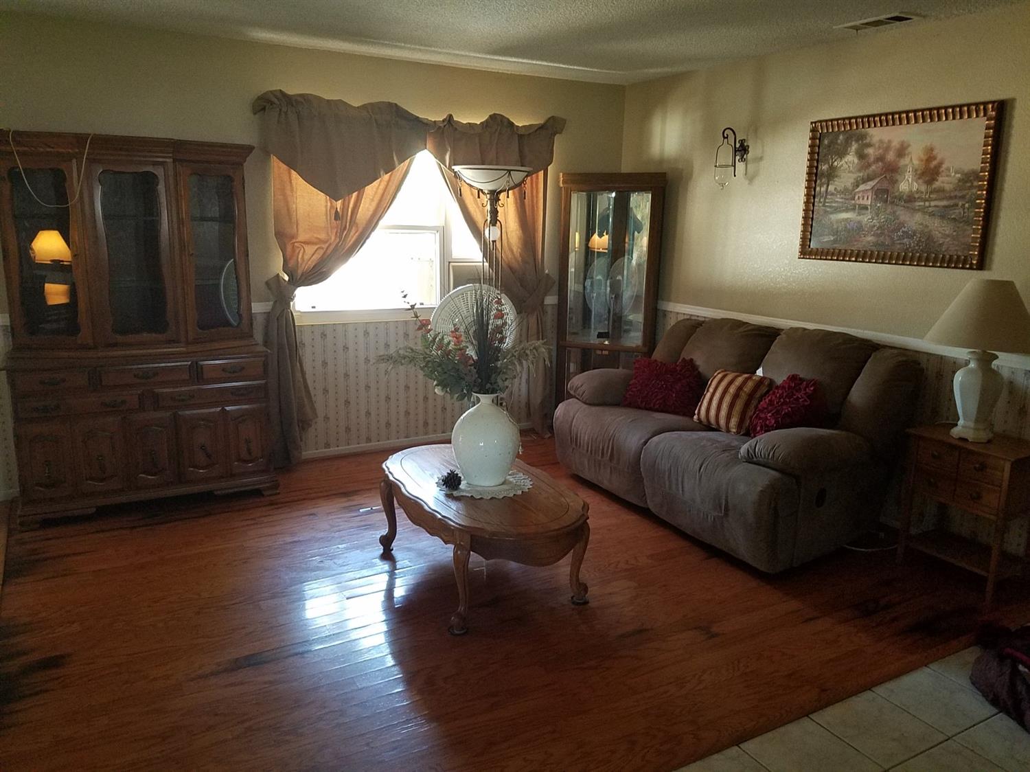 7498 Earhart Ave, Hesperia, CA 92345 photo 6
