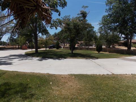 Undisclosed, Apple Valley, CA 92307 photo 11