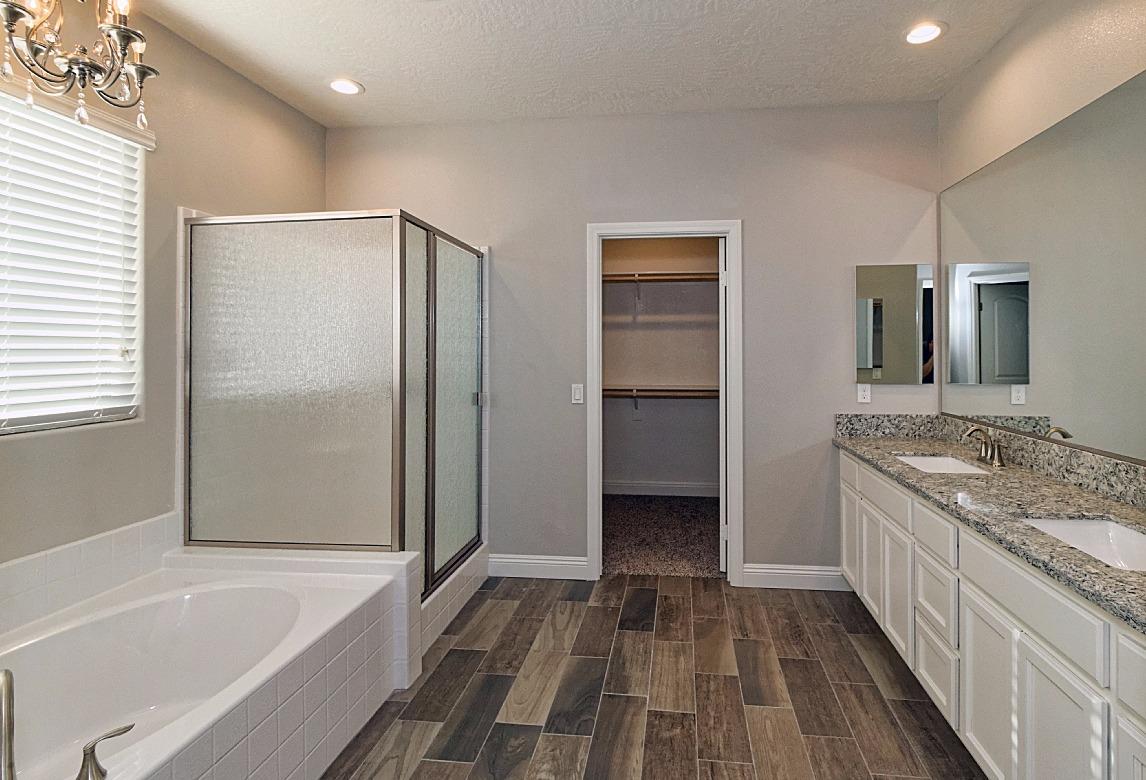 Undisclosed, Apple Valley, CA 92307 photo 24