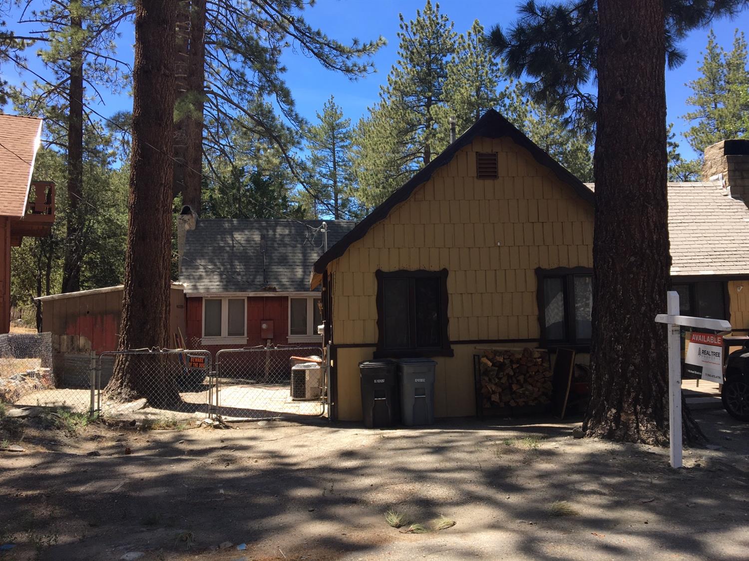 Undisclosed, Wrightwood, CA 92397 photo 2