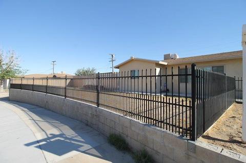 311 Frances Dr, Barstow, CA 92311 photo 4
