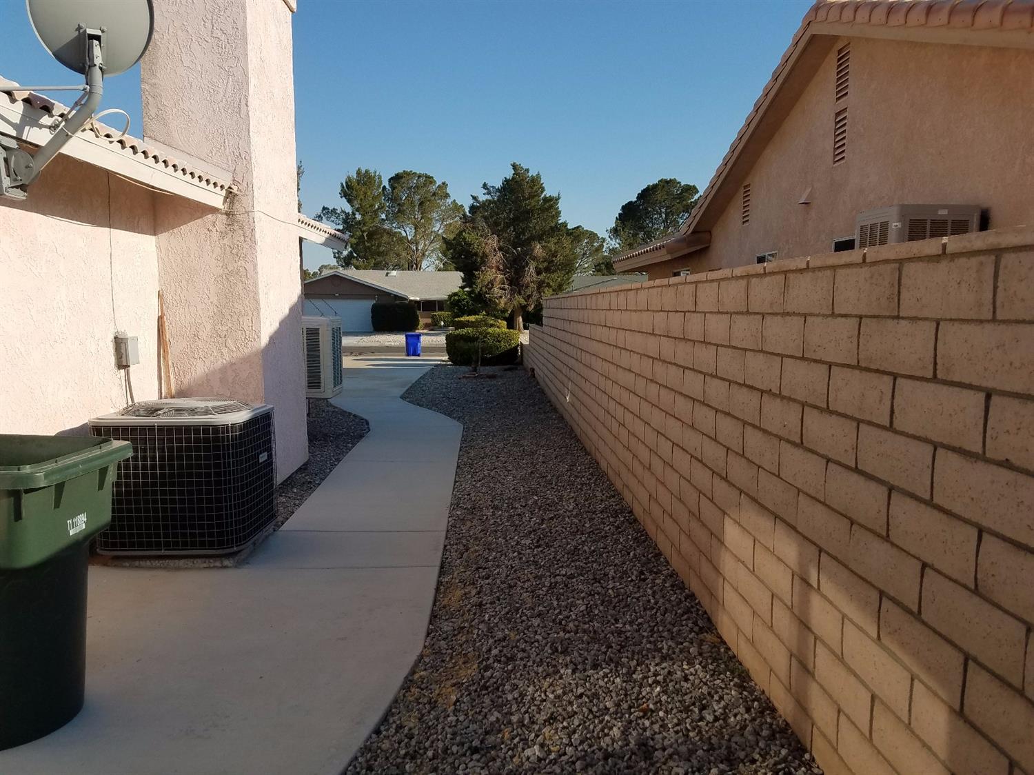 15134 Tournament Dr, Helendale, CA 92342 photo 21
