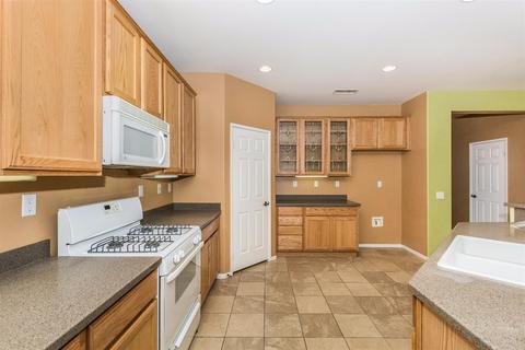 Undisclosed, Adelanto, CA 92301 photo 9