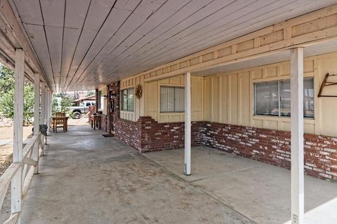 15445 Fir St, Hesperia, CA 92345 photo 4