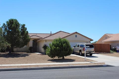13971 Winnemucca Trl, Apple Valley, CA 92307 photo 1
