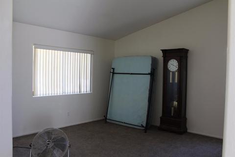 13971 Winnemucca Trl, Apple Valley, CA 92307 photo 5