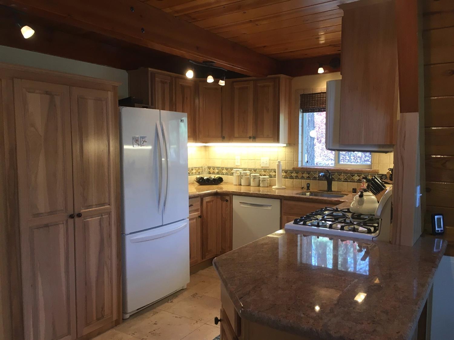 715 Lark Dr, Wrightwood, CA 92397 photo 14