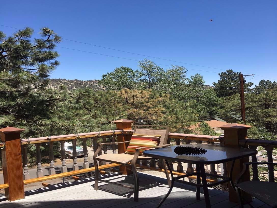 715 Lark Dr, Wrightwood, CA 92397 photo 8