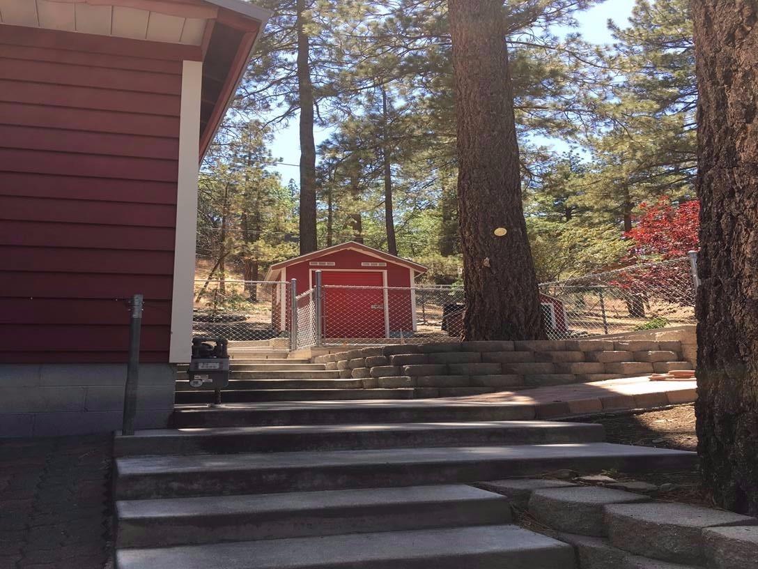 715 Lark Dr, Wrightwood, CA 92397 photo 6