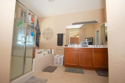 13782 Adams St, Hesperia, CA 92344 photo 18
