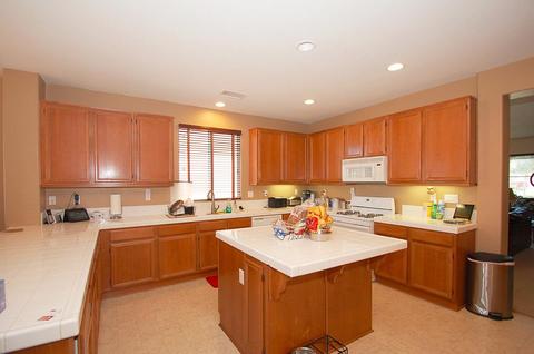 13782 Adams St, Hesperia, CA 92344 photo 6