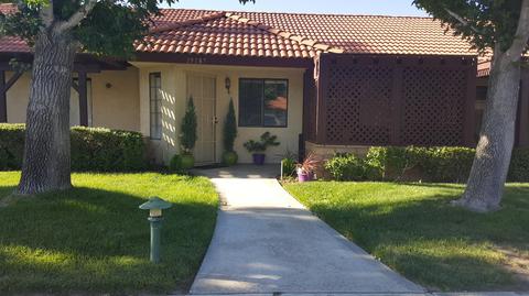 19187 Elm Dr, Apple Valley, CA 92308 photo 2