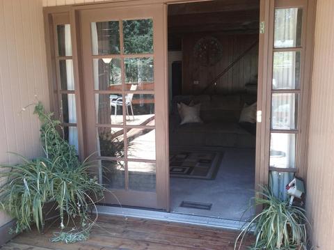 536 Lark Dr, Wrightwood, CA 92397 photo 2