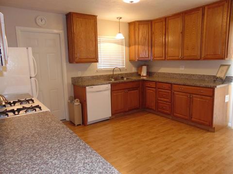 14616 Orange St, Hesperia, CA 92345 photo 5