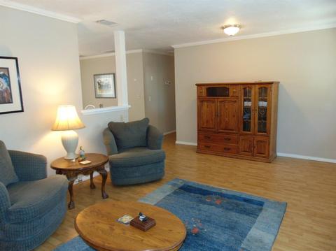14616 Orange St, Hesperia, CA 92345 photo 3