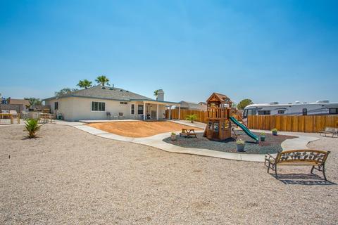 22332 Hurons Ave, Apple Valley, CA 92307 photo 12