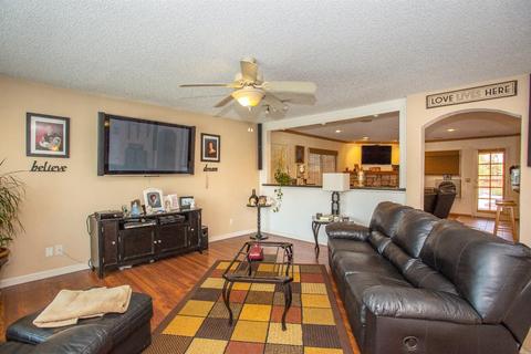 22332 Hurons Ave, Apple Valley, CA 92307 photo 19