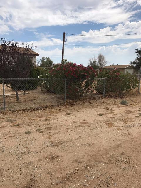 15215 Manzanita St, Hesperia, CA 92345 photo 3