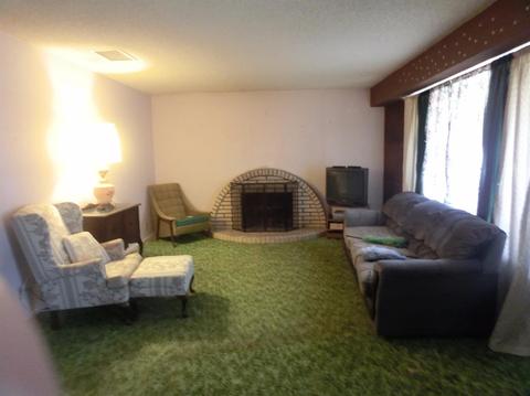 12415 Tamiani Rd, Apple Valley, CA 92308 photo 2