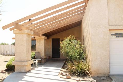 14050 Cuyamaca Rd, Apple Valley, CA 92307 photo 4