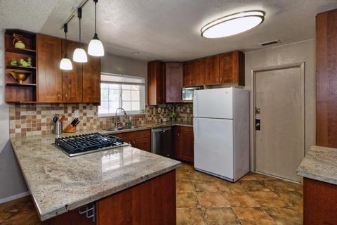 13265 Topsanna Rd, Apple Valley, CA 92308 photo 9