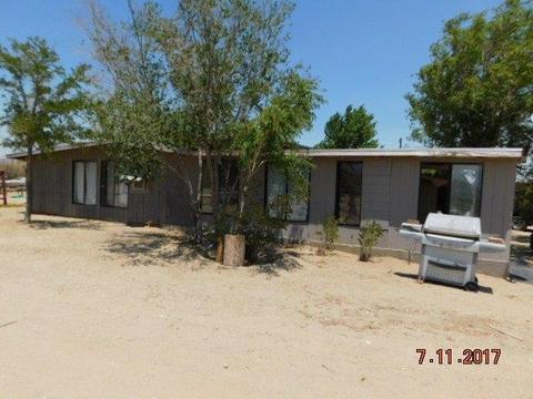 10250 Nelson Rd, Lucerne Valley, CA 92356 photo 1
