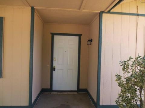 11870 Running Deer Rd, Apple Valley, CA 92308 photo 3