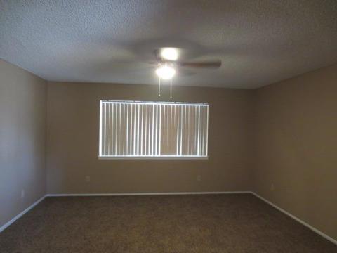 11870 Running Deer Rd, Apple Valley, CA 92308 photo 6