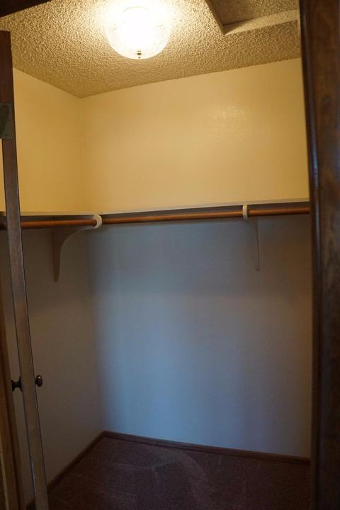 16585 Deodar St, Hesperia, CA 92345 photo 12