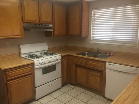 Undisclosed, Apple Valley, CA 92308 photo 2
