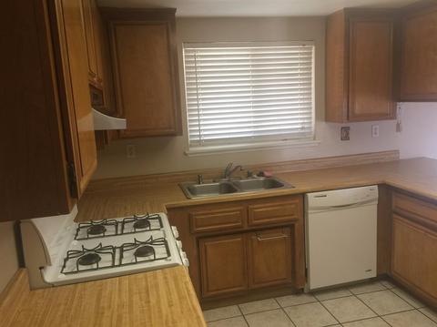Undisclosed, Apple Valley, CA 92308 photo 7