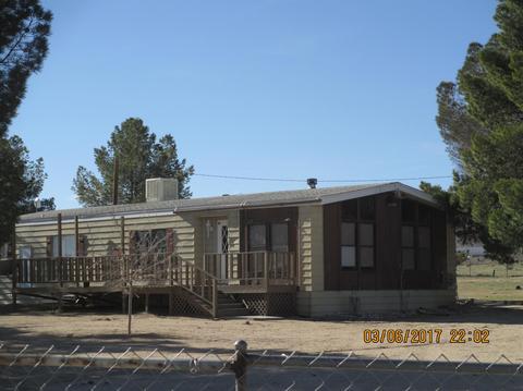 5665 Smoke Tree Rd, Phelan, CA 92371 photo 6