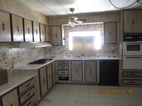5665 Smoke Tree Rd, Phelan, CA 92371 photo 15