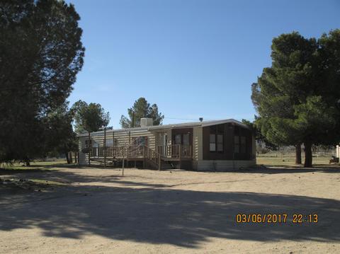 5665 Smoke Tree Rd, Phelan, CA 92371 photo 9