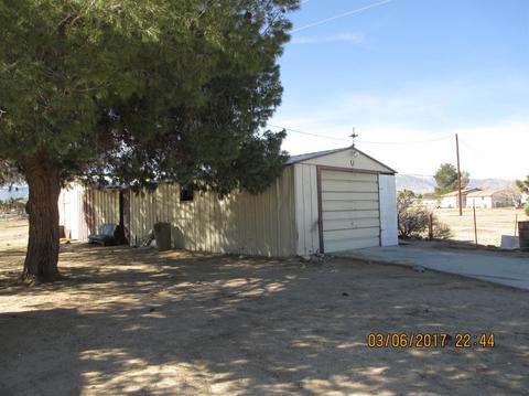 5665 Smoke Tree Rd, Phelan, CA 92371 photo 10