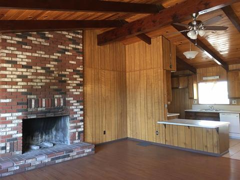 4545 Lindero St, Phelan, CA 92371 photo 5