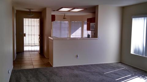 11536 Oak St, Apple Valley, CA 92308 photo 9