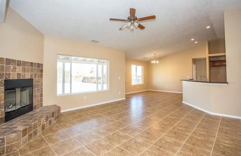9639 Tecate Ave, Hesperia, CA 92345 photo 4
