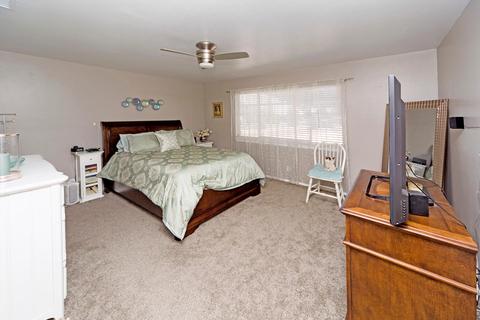 Undisclosed, Phelan, CA 92371 photo 13