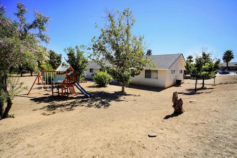 Undisclosed, Phelan, CA 92371 photo 24